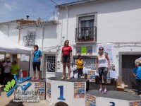 juan alonso bas y mª leonor oltra, vencedores en la III carrera rural del calar de la santa con un calor sofocante.