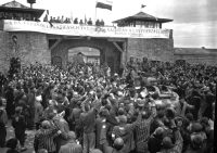 El Ayuntamiento de Bullas homenajea a los seis bulleros que estuvieron en un campo de concentración nazi