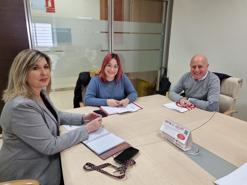 Reunión de seguimiento del convenio para la integración laboral de personas con discapacidad en Bullas