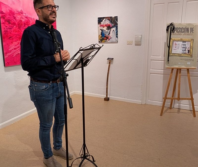 La Casa de Cultura de Bullas acoge una exposición colectiva de artistas locales hasta el 12 de octubre