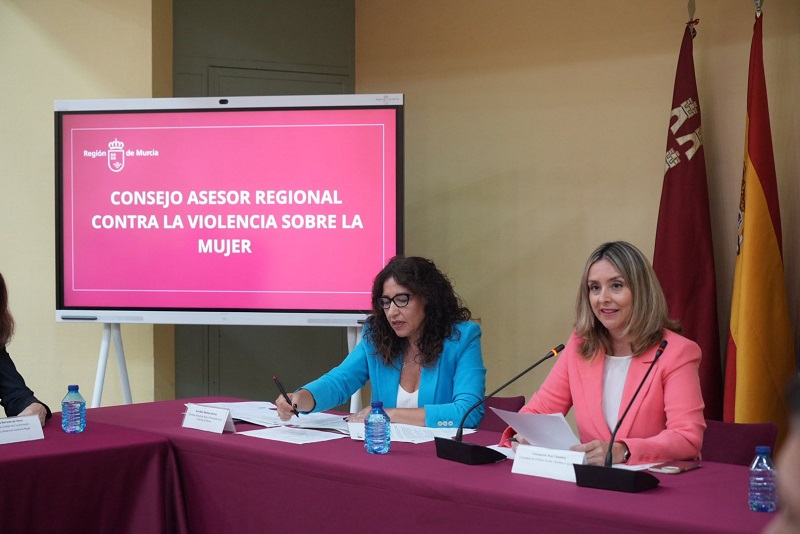 La Comunidad convoca al Consejo Asesor Regional contra la Violencia sobre la Mujer para abordar los fallos en las pulseras antimaltrato