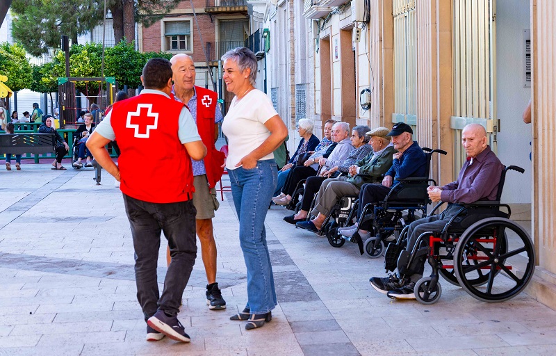 Calasparra celebró el Día Internacional de las Personas Mayores con la lectura de un manifiesto, música y compromiso