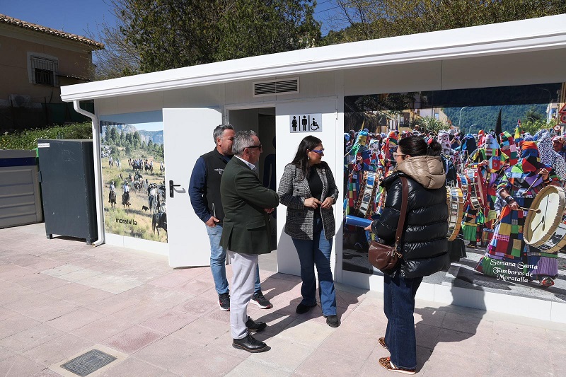 El Gobierno regional impulsa la accesibilidad turística en Moratalla con nuevas infraestructuras adaptadas