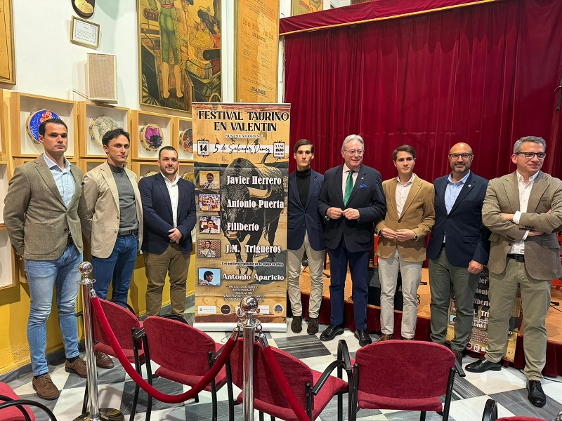 CON TAURO3 REGRESAN LOS TOROS A LA PEDANÍA MURCIANA DE VALENTÍN