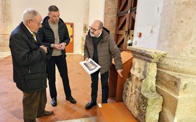 Caravaca recupera un escudo heráldico de finales del siglo XIV que pasa a formar parte del patrimonio municipal