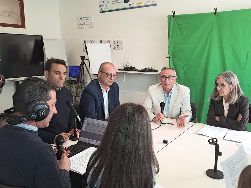 12 centros educativos participan en un proyecto piloto de creación de una Red de Radios Escolares