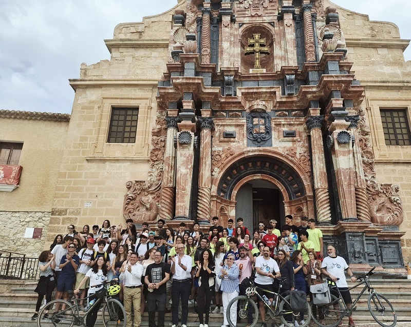 65 alumnos del IES José Planes finalizan su Ruta Jubilar Cicloturista a Caravaca de la Cruz