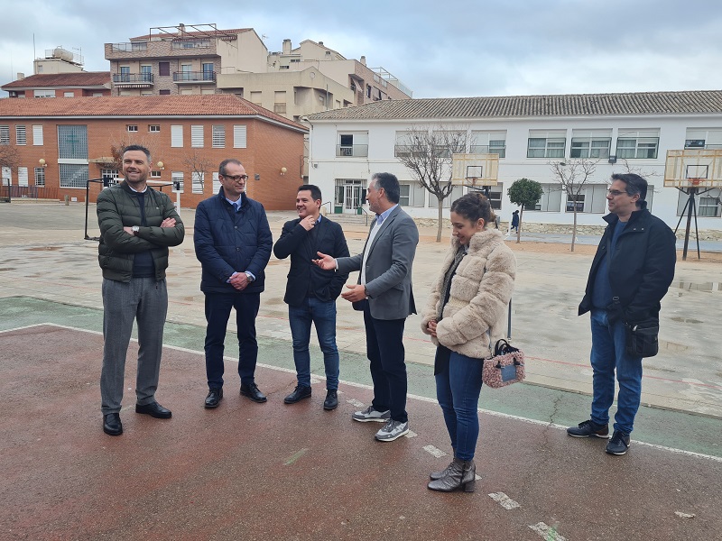 La Comunidad Autónoma cubrirá este año la pista deportiva del colegio ‘La Santa Cruz’ de Caravaca, con una inversión de 250.000 euros