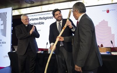 López Miras inaugura el congreso que hace de la Región “la capital mundial del turismo religioso” y afirma que “estamos volcados con el Año Jubilar”