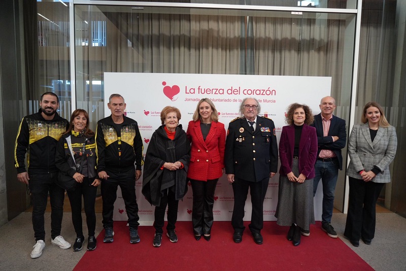 La Comunidad destaca en unas jornadas el “poder transformador” de la ayuda desinteresada que ofrecen 16.000 voluntarios en la Región
