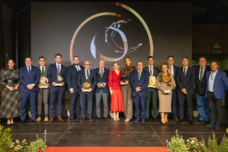 Cehegín celebra con éxito la Gala Morisco 2024, una noche de reconocimiento a la tauromaquia