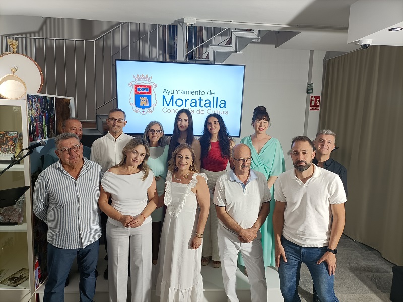 ENTREGADOS LOS PREMIOS DEL LV CERTAMEN LITERARIO ALBARICOQUE DE ORO Y DEL VII DE PLATA DE MORATALLA