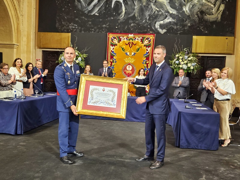 El Ayuntamiento de Caravaca entrega al general Pascual Soria el título de Hijo Predilecto de la Ciudad