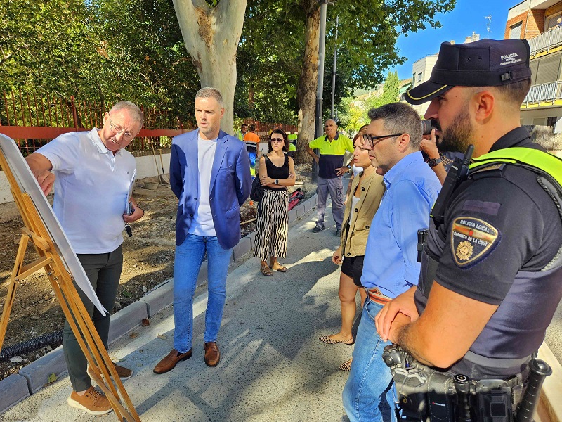 El Ayuntamiento de Caravaca ejecuta las obras para mejorar el tráfico y la seguridad vial en la calle Doctor Robles