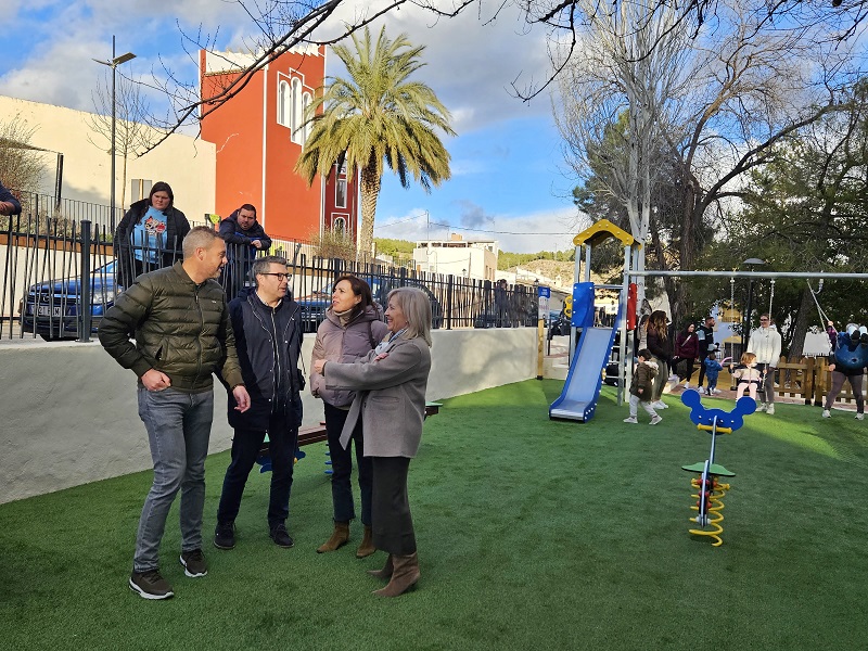 El Ayuntamiento de Caravaca reabre el Parque del Egido tras una reforma que lo hace más accesible e intergeneracional