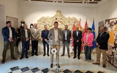 El Ayuntamiento de Caravaca entrega las ayudas municipales por importe de 100.000 euros para colaborar con el desarrollo de las fiestas patronales